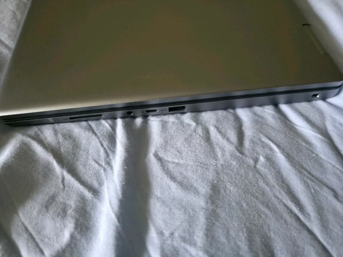 Dell Precision 7770 with i7-12850HX, RTX A3000 12 - Image 3