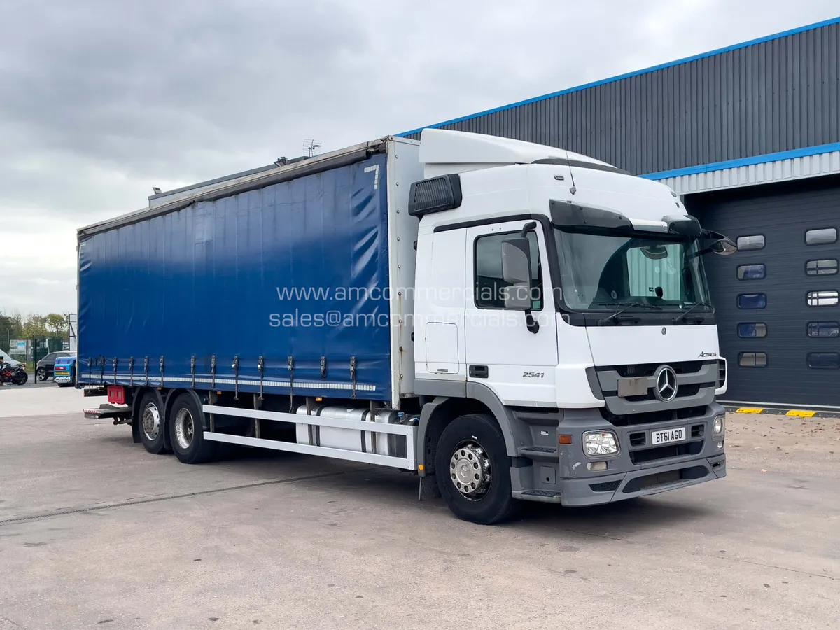 2012 (61) MERCEDES-BENZ ACTROS 2541 CURTAIN SIDE - Image 1