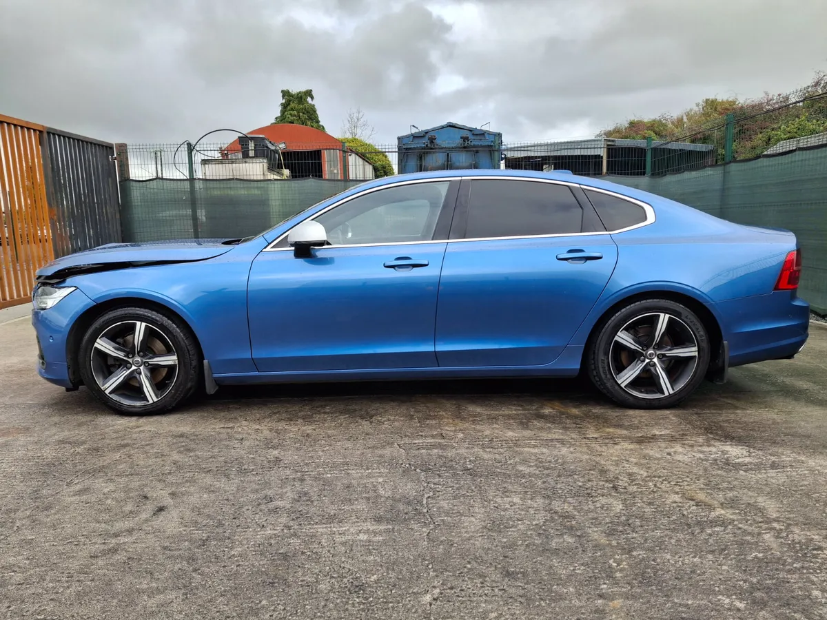 2017 Volvo S90 D3 R Design 2.0 Diesel - Image 4