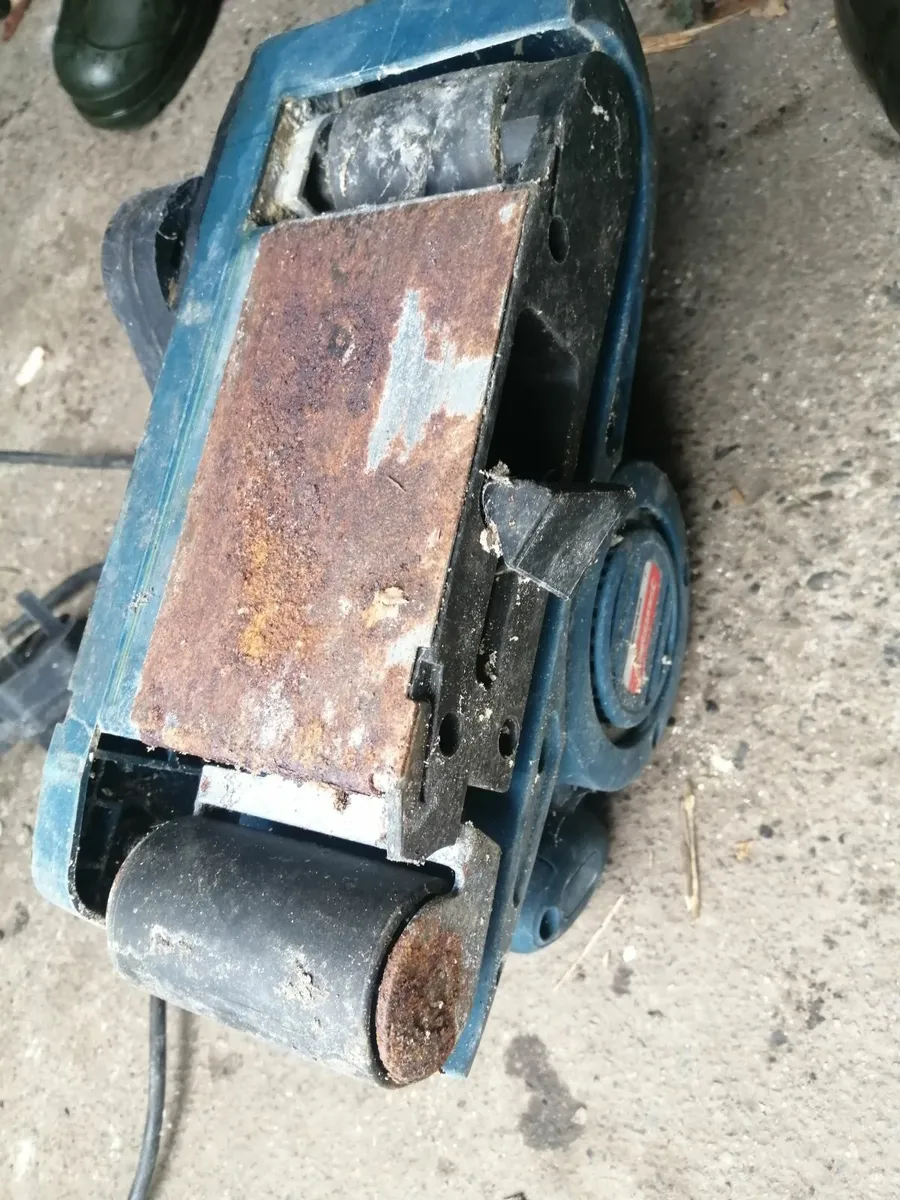 Belt sander - Image 2