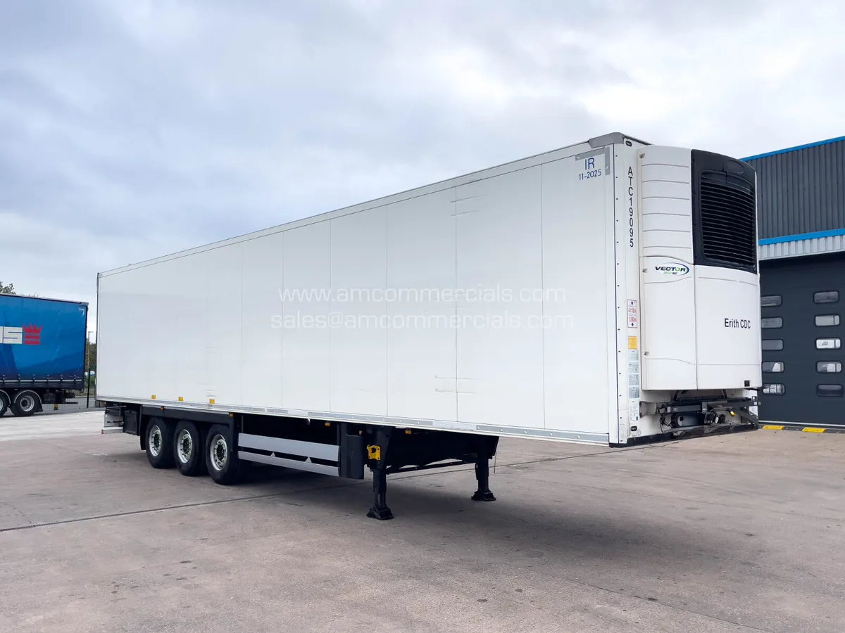 2019 SCHMITZ 4110MM CARGOBULL TWIN EVAP FRIDGE - Image 1