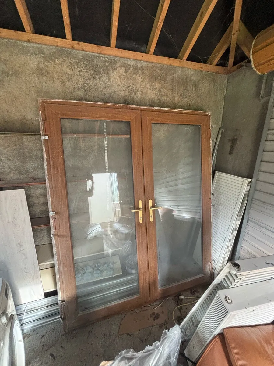 Double doors - Image 1