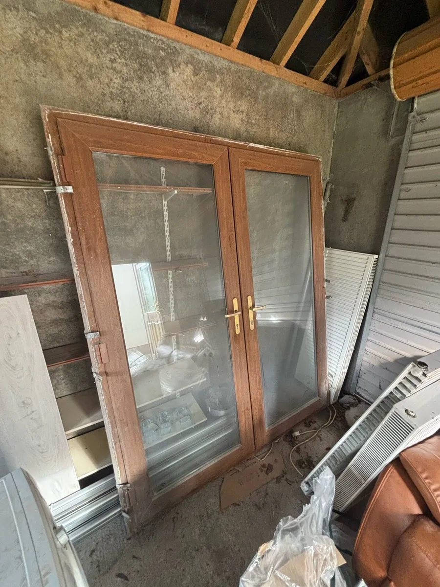 Double doors - Image 2