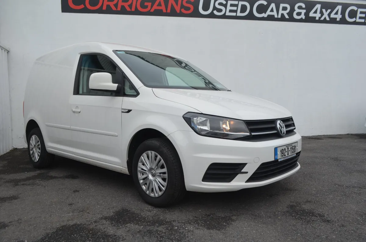 ONE OWNER-ONLY 79,000 KMS-PRICE INCLUDES VAT - Image 1