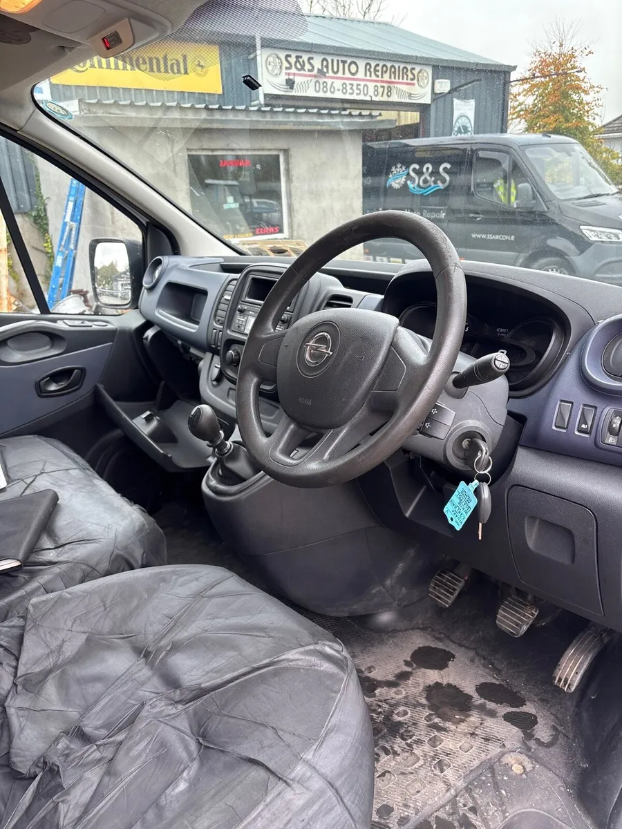Opel vivaro - Image 4