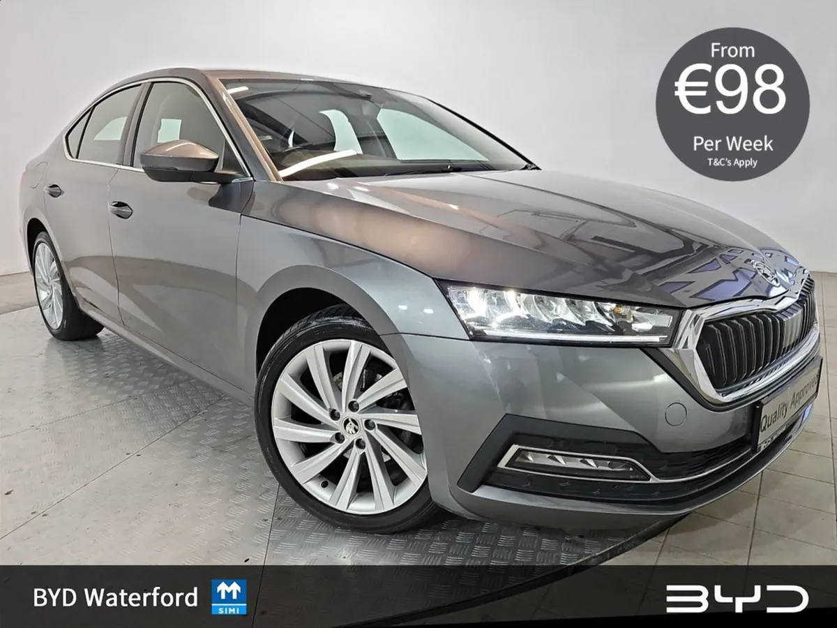 Skoda Octavia  automatic   high Spec  - Style  re - Image 1