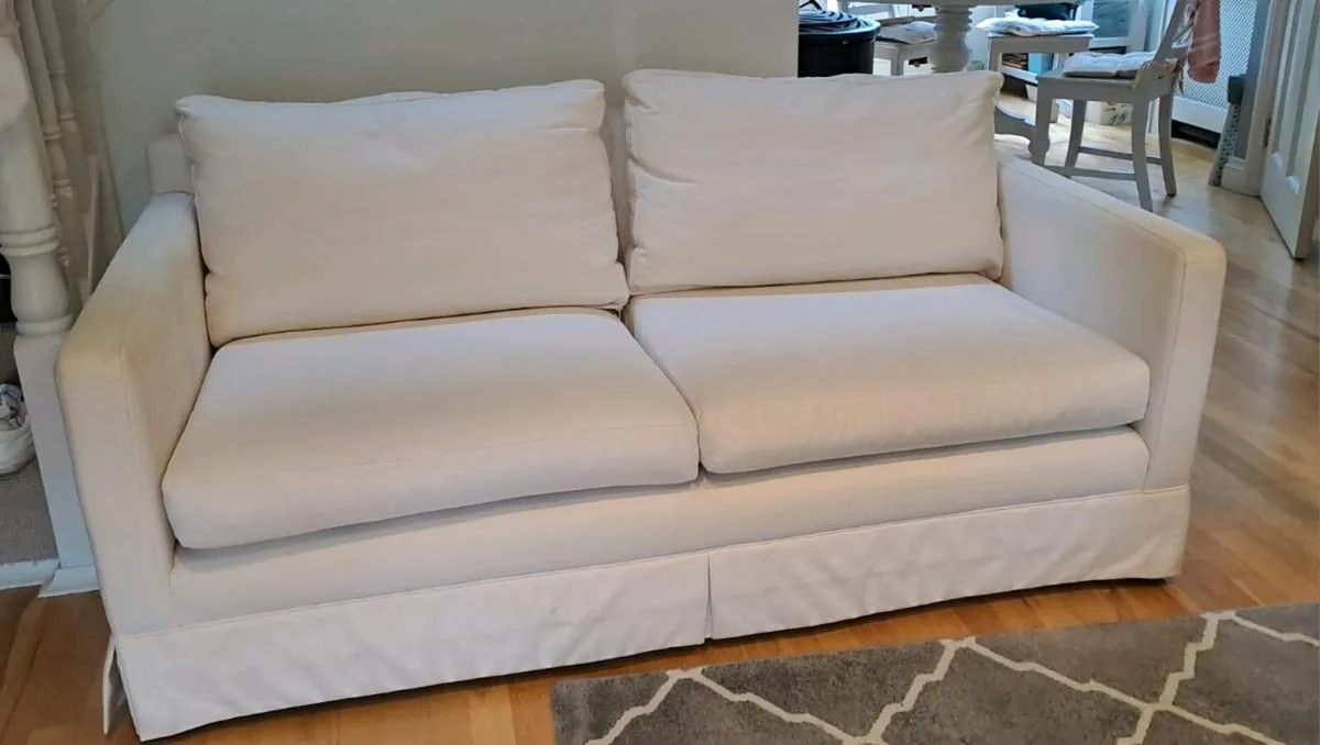 White 2 seater couch - Image 1