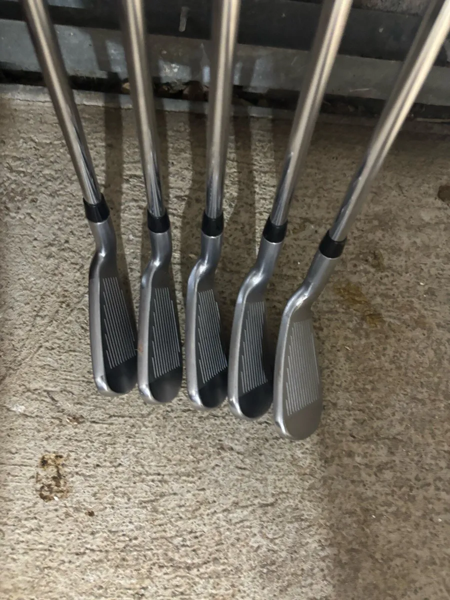 Cobra ltdx irons and hybrid - Image 2