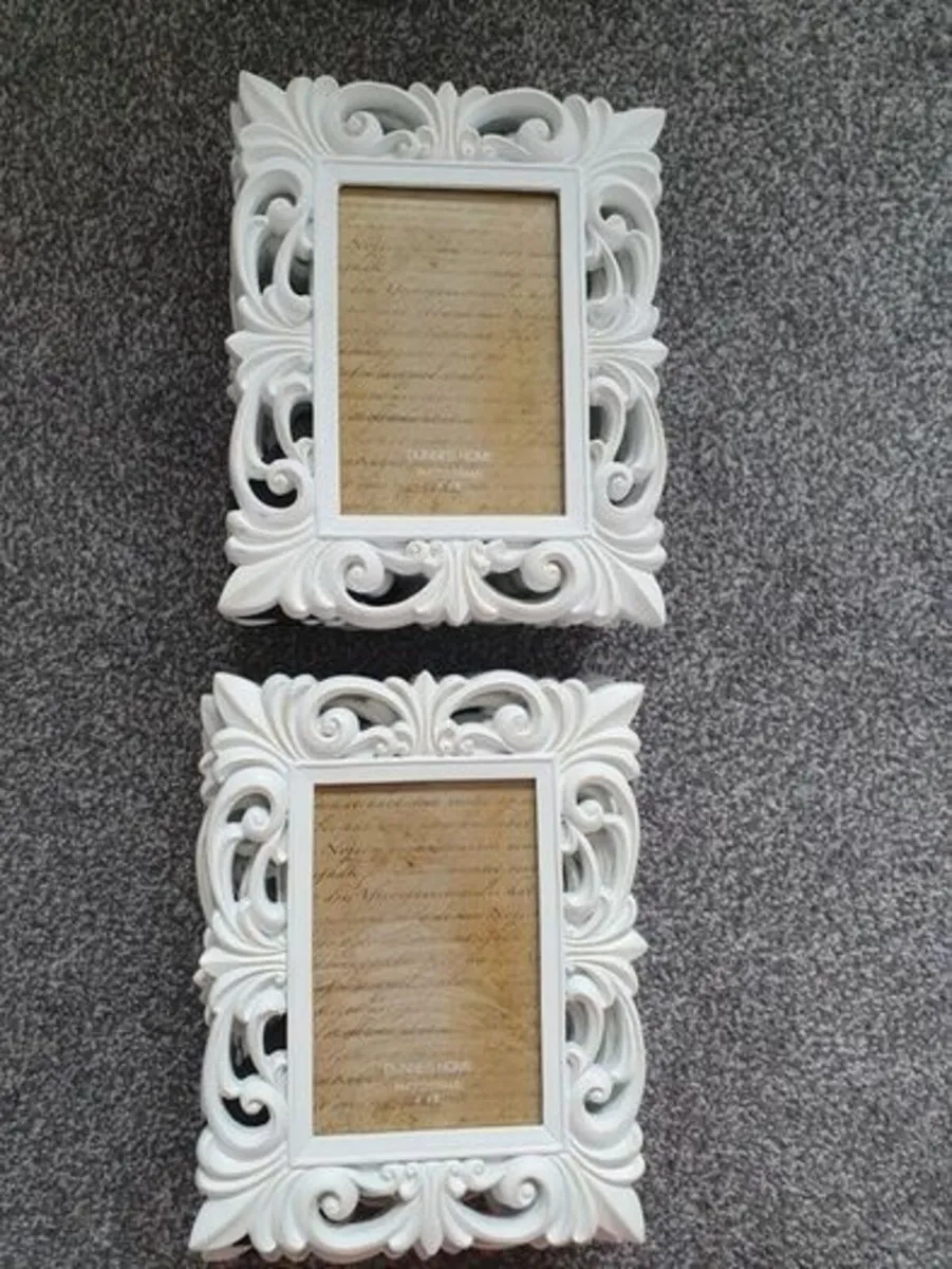 White 6" x 4" Picture Frames - Image 2