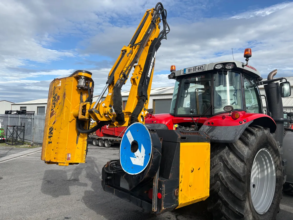 McConnel PA65T Hedgecutter - Image 1