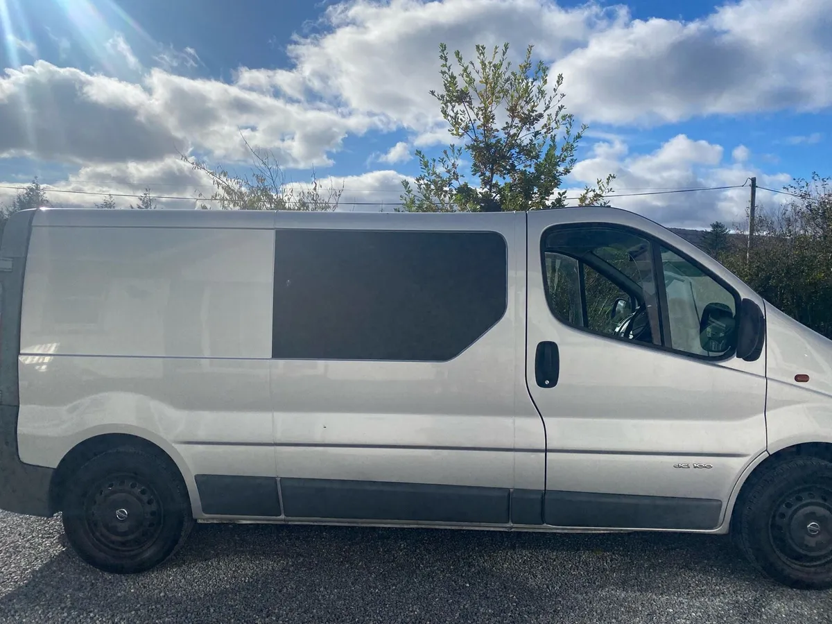 Camper Van - Image 1