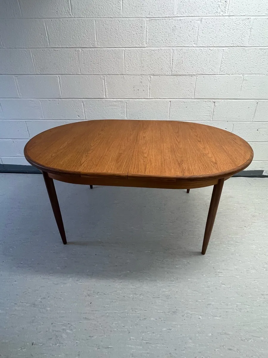 Mid century G Plan dining table - Image 2