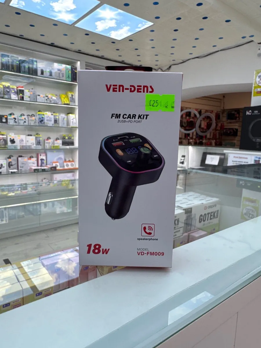 Car MP3 transmitter