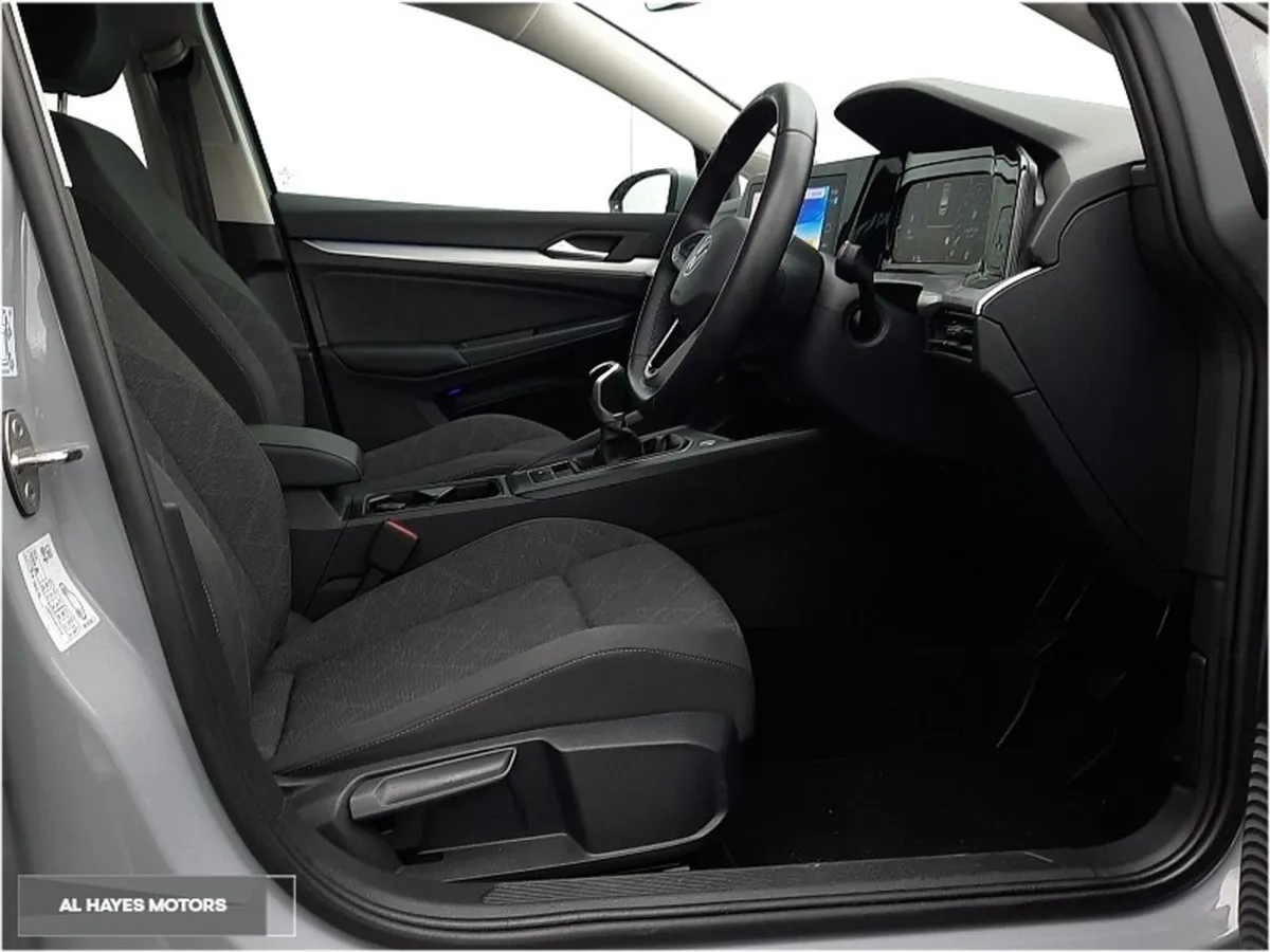 Volkswagen Golf  moonstone Grey full OF Specs lik - Image 4