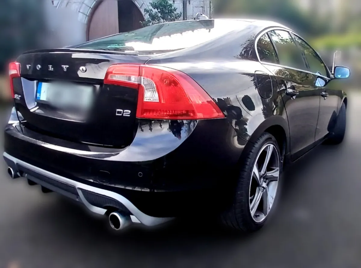 Volvo S60 R Design D2 Tax Nct Fsh Low Mile - Image 2