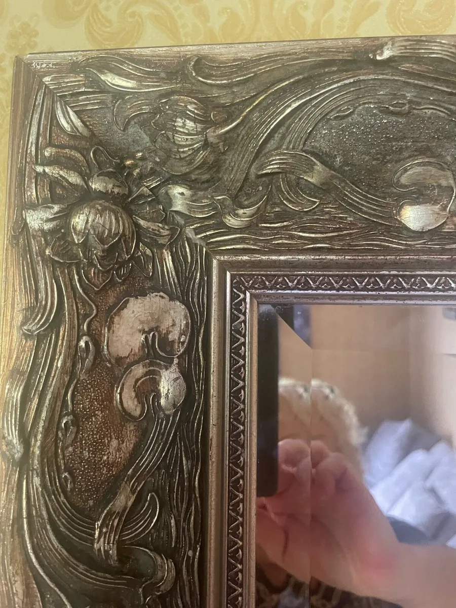 2 gilt framed mirrors - Image 2