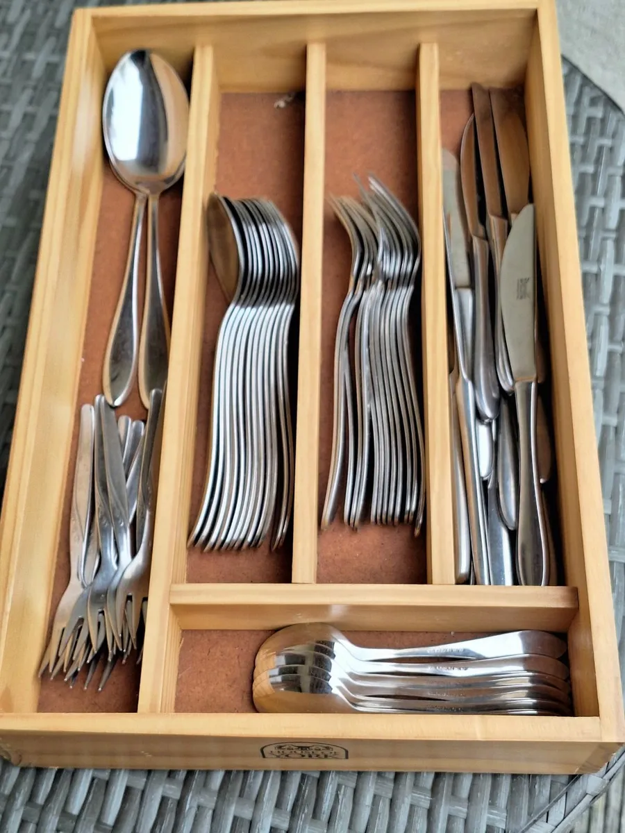 12 place Cutlery set - Image 1