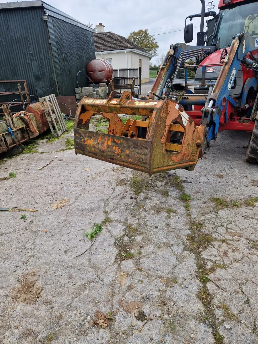 Grab - Image 1
