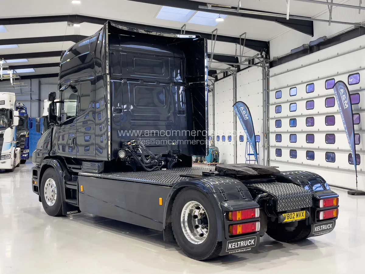 1999 SCANIA T124 400 4X2 TOPLINE T-CAB - Image 4