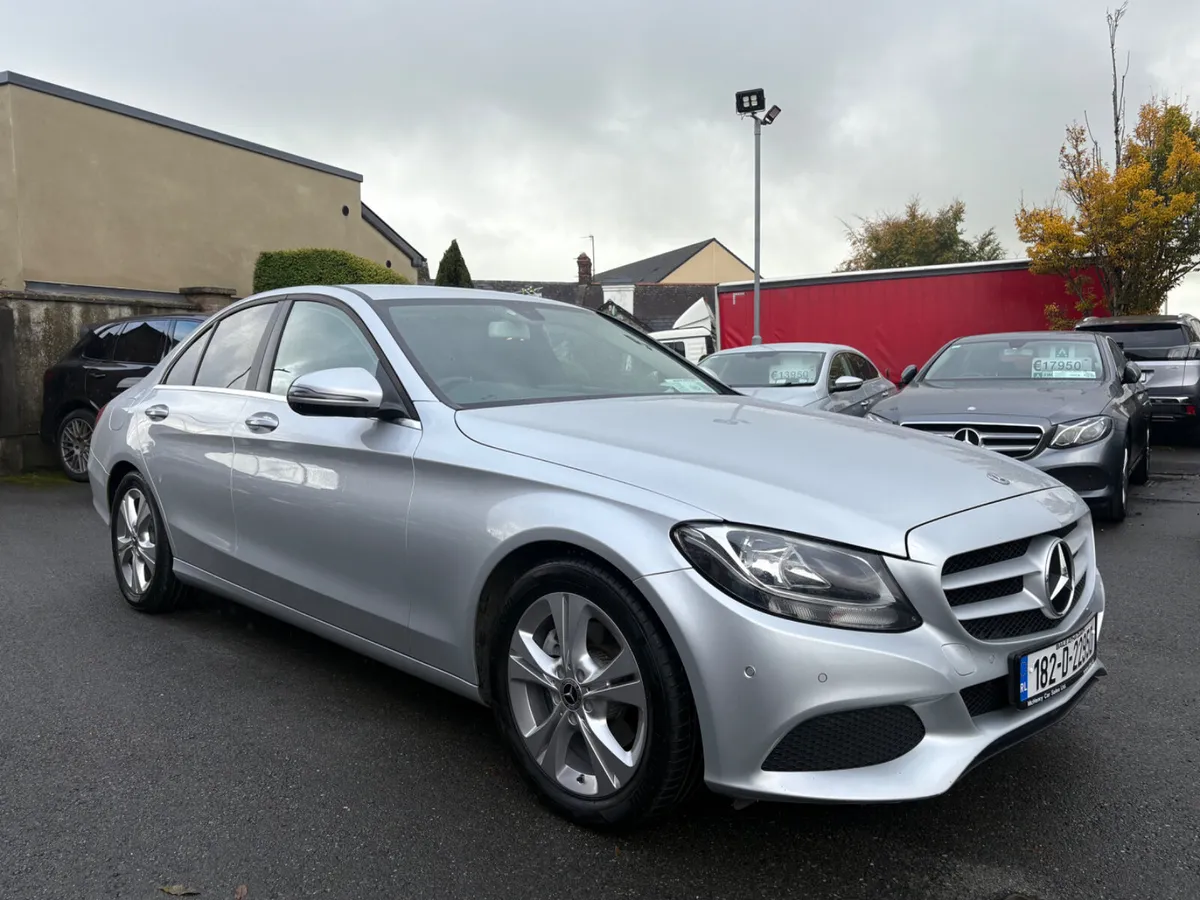 182 Mercedes-Benz C220d Auto Executive *Low Kils* - Image 3