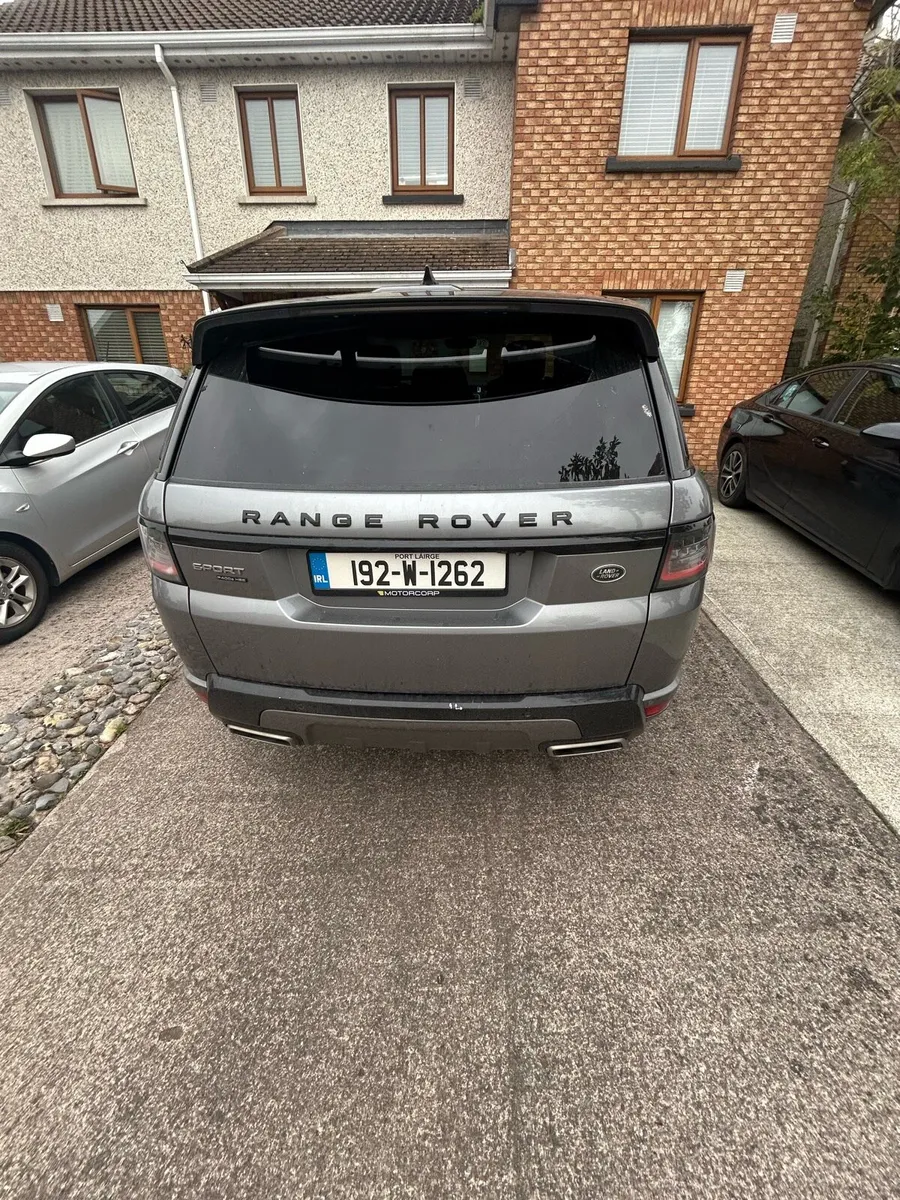 Car - Image 3