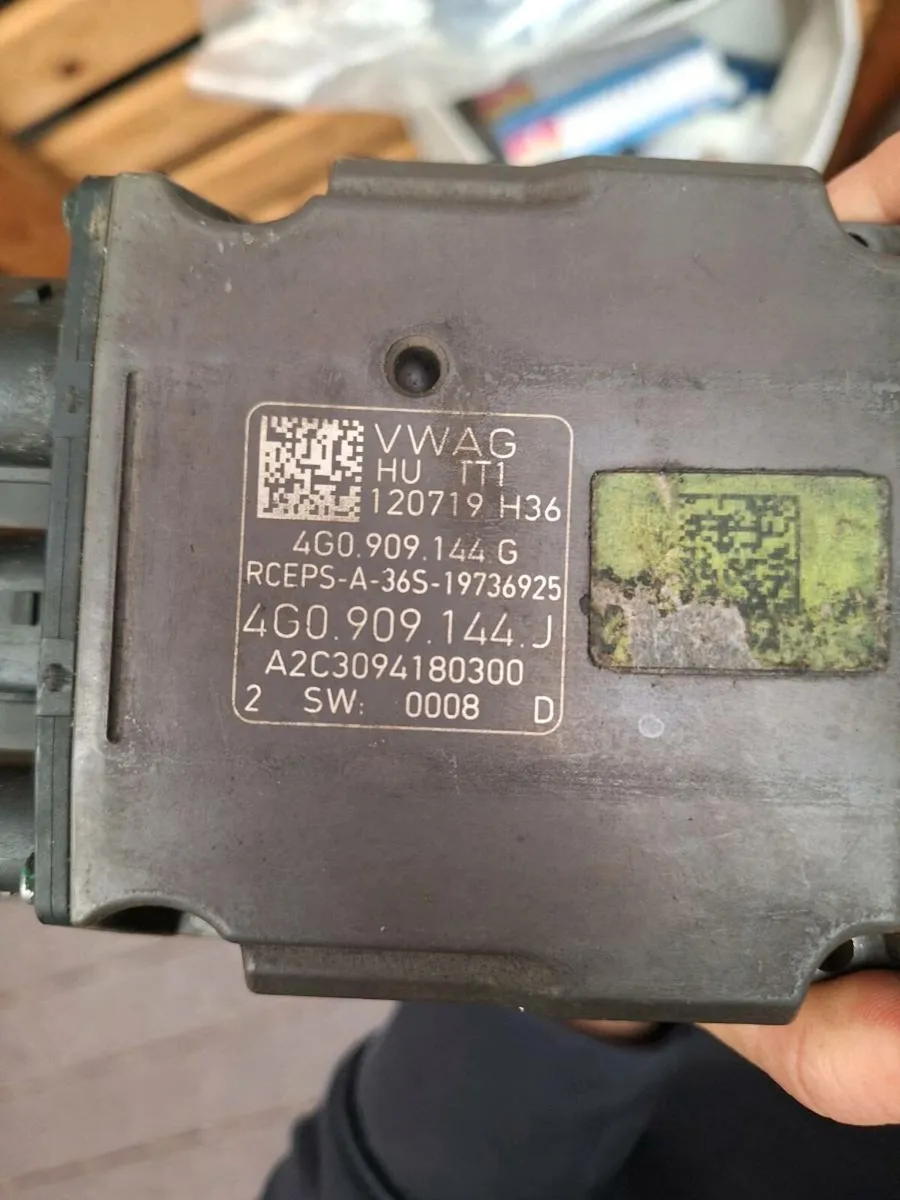 Audi a6 steering rack controller module - Image 2