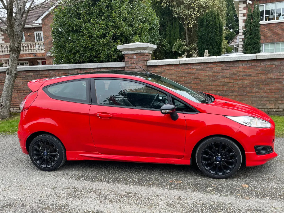 2016 Ford Fiesta Red Edition Low Km €8495 - Image 2