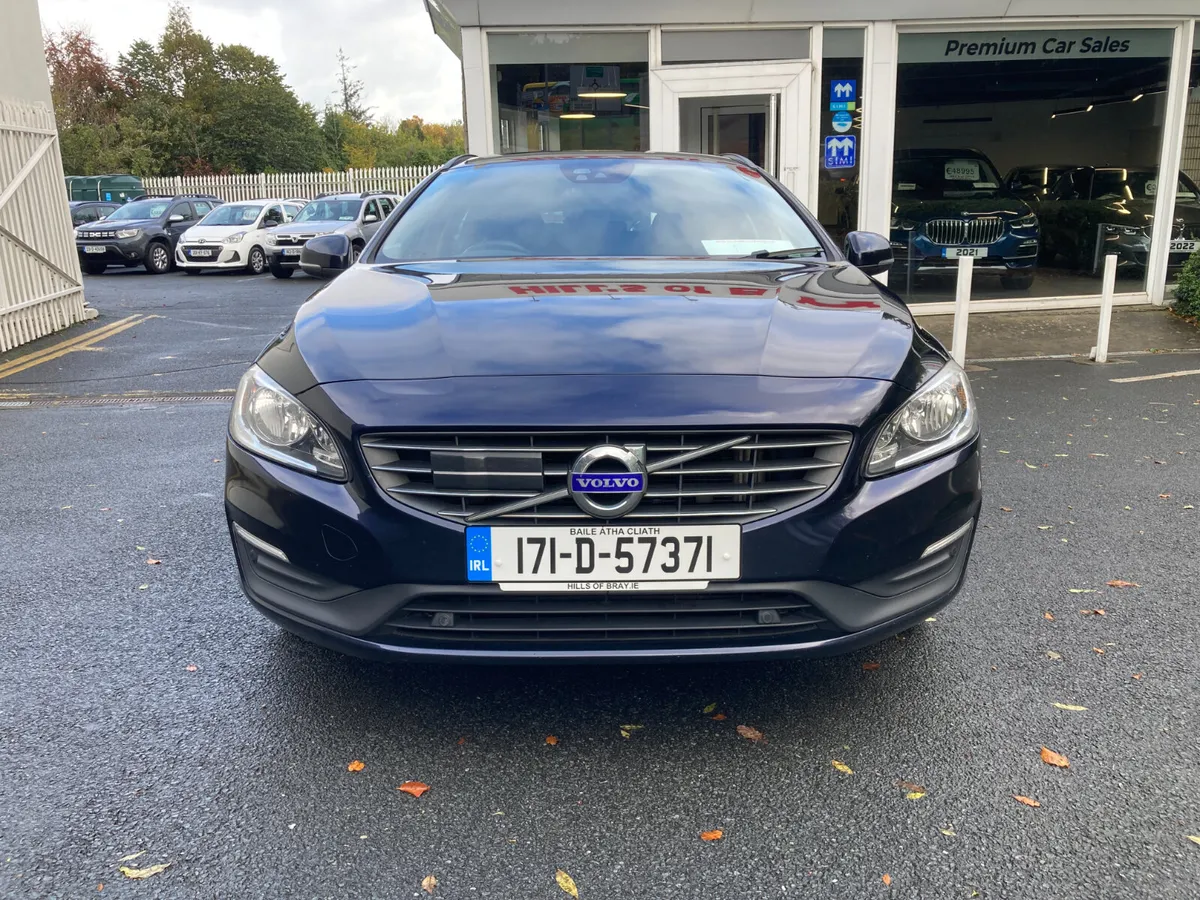 Volvo V60 2017 D2 BUSINESS EDITION 120BHP NCT 0427 - Image 3