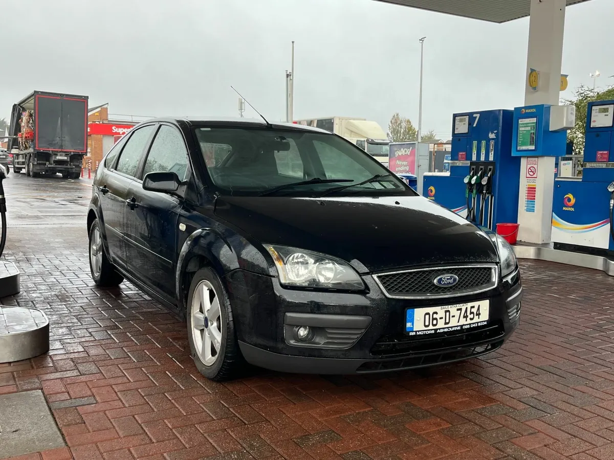 2006 Ford Focus Zetec - Image 4