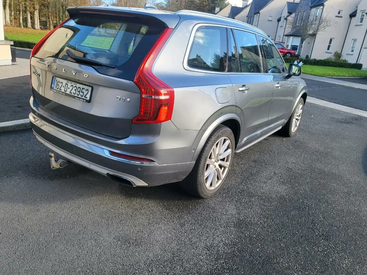 Volvo XC 90 Inscription  AWD - Image 2
