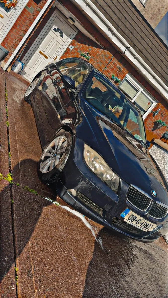 2008 bmw 320 - Image 1