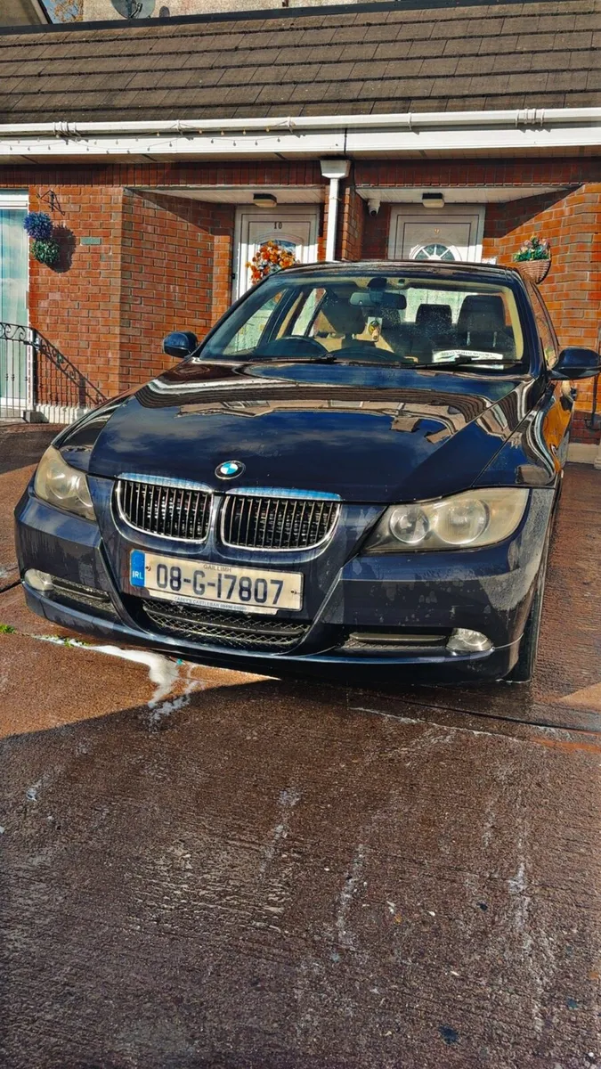 2008 bmw 320 - Image 4