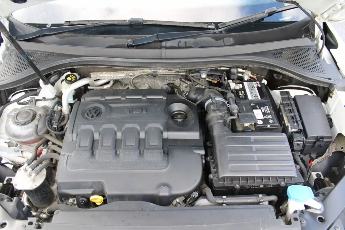 Volkswagen Tiguan A7 CL 2.0 TDI All-space 7 Seats - Image 3