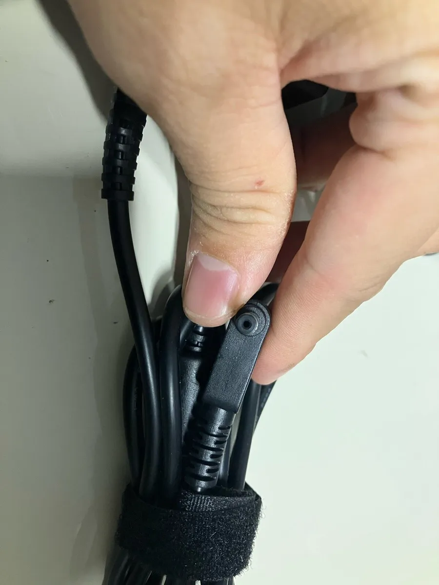 ASUS Laptop Adapter charger 65w 4.0x1.35 - Image 2