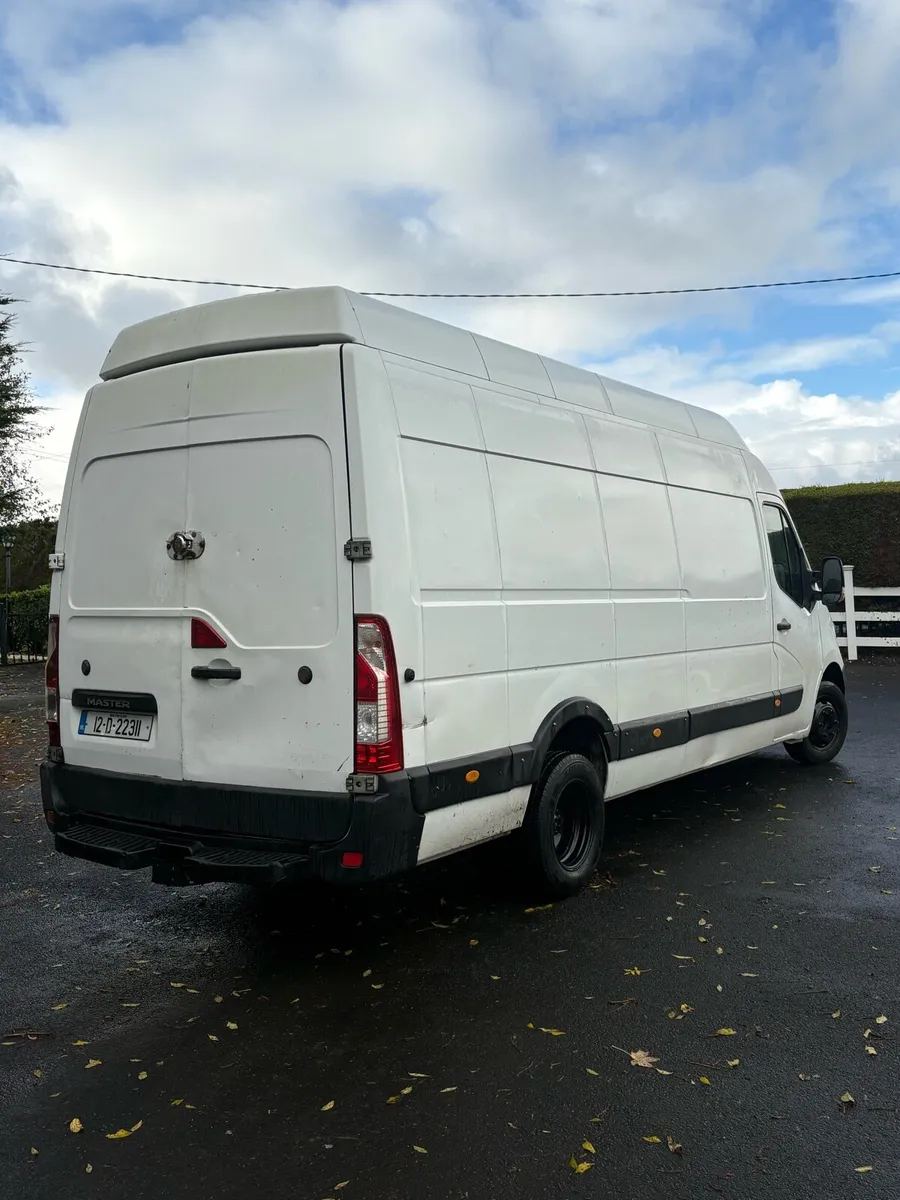 2012 Renault master LWB High roof Twin wheel - Image 3