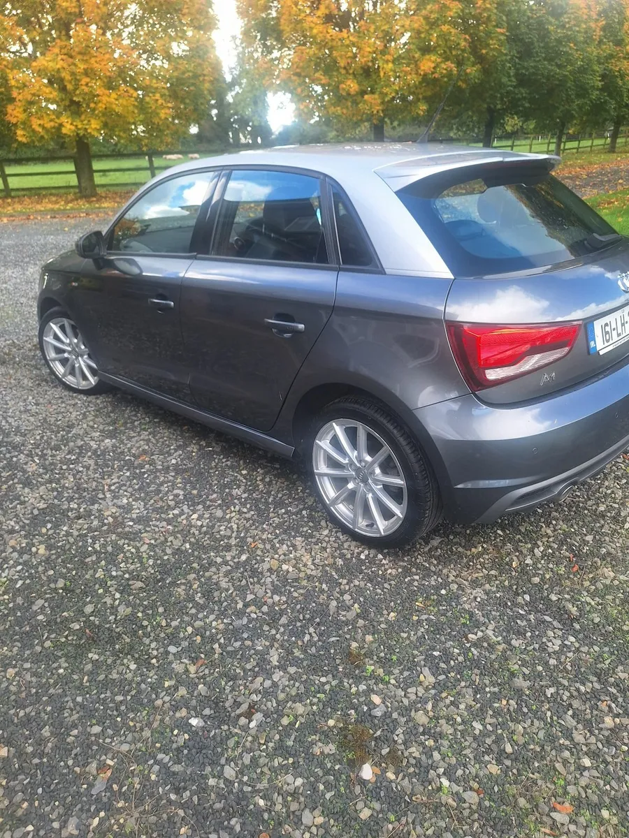 Audi A1 2016 - Image 1