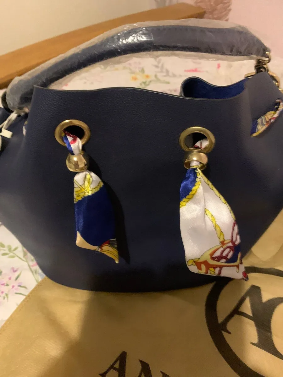 Ladies new bag - Image 3