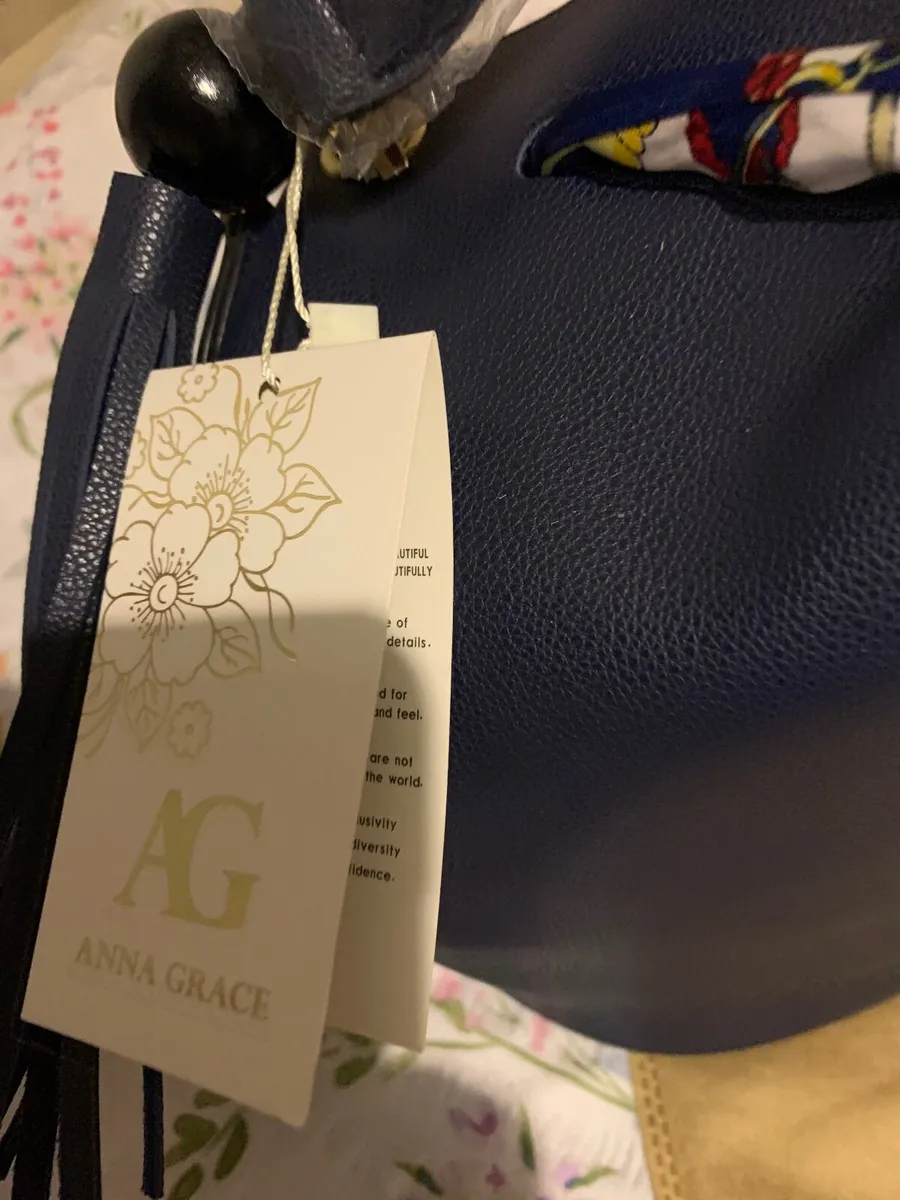 Ladies new bag - Image 4