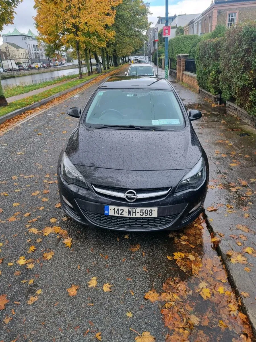 Car - Image 3