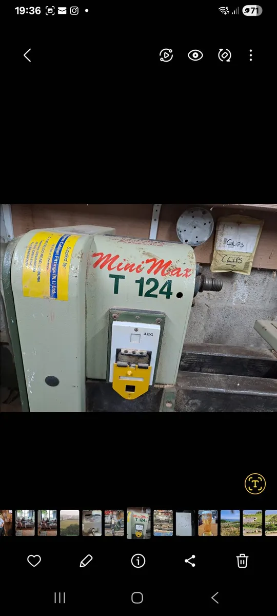 Record 124 woodlathe with copying attachment - Image 1