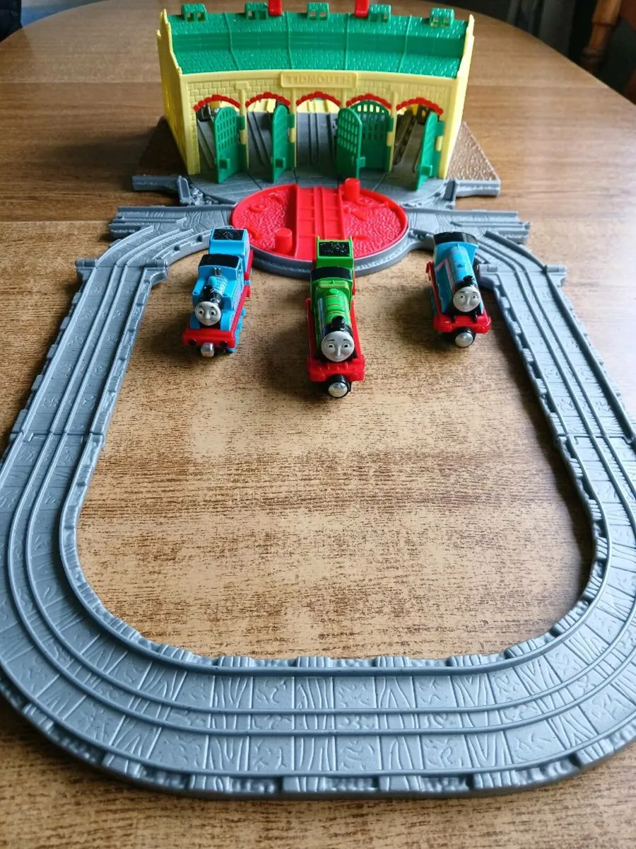Fisher price Thomas play set. - Image 1