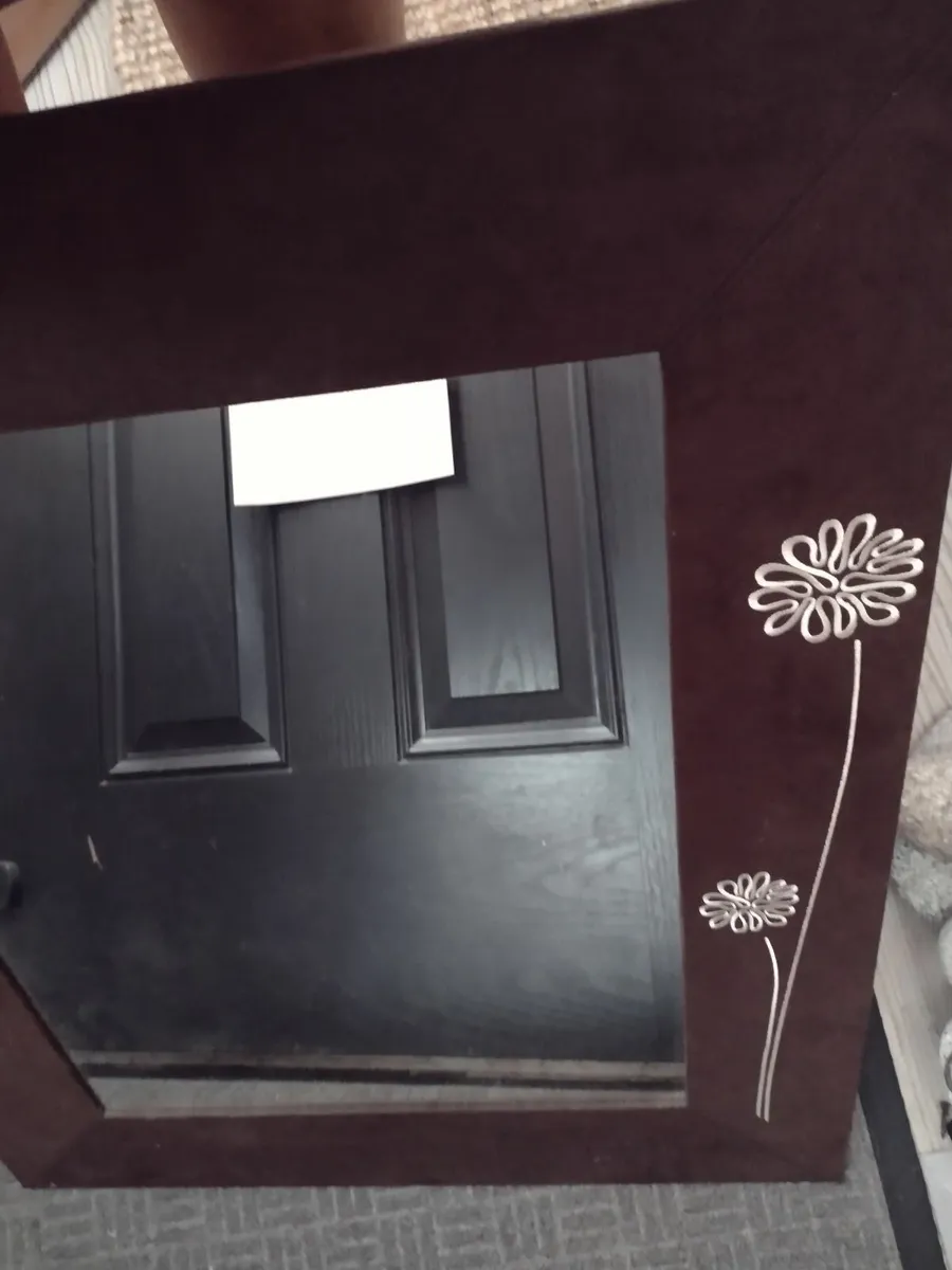 As new heavy Large wall mirror brown suede - Image 3