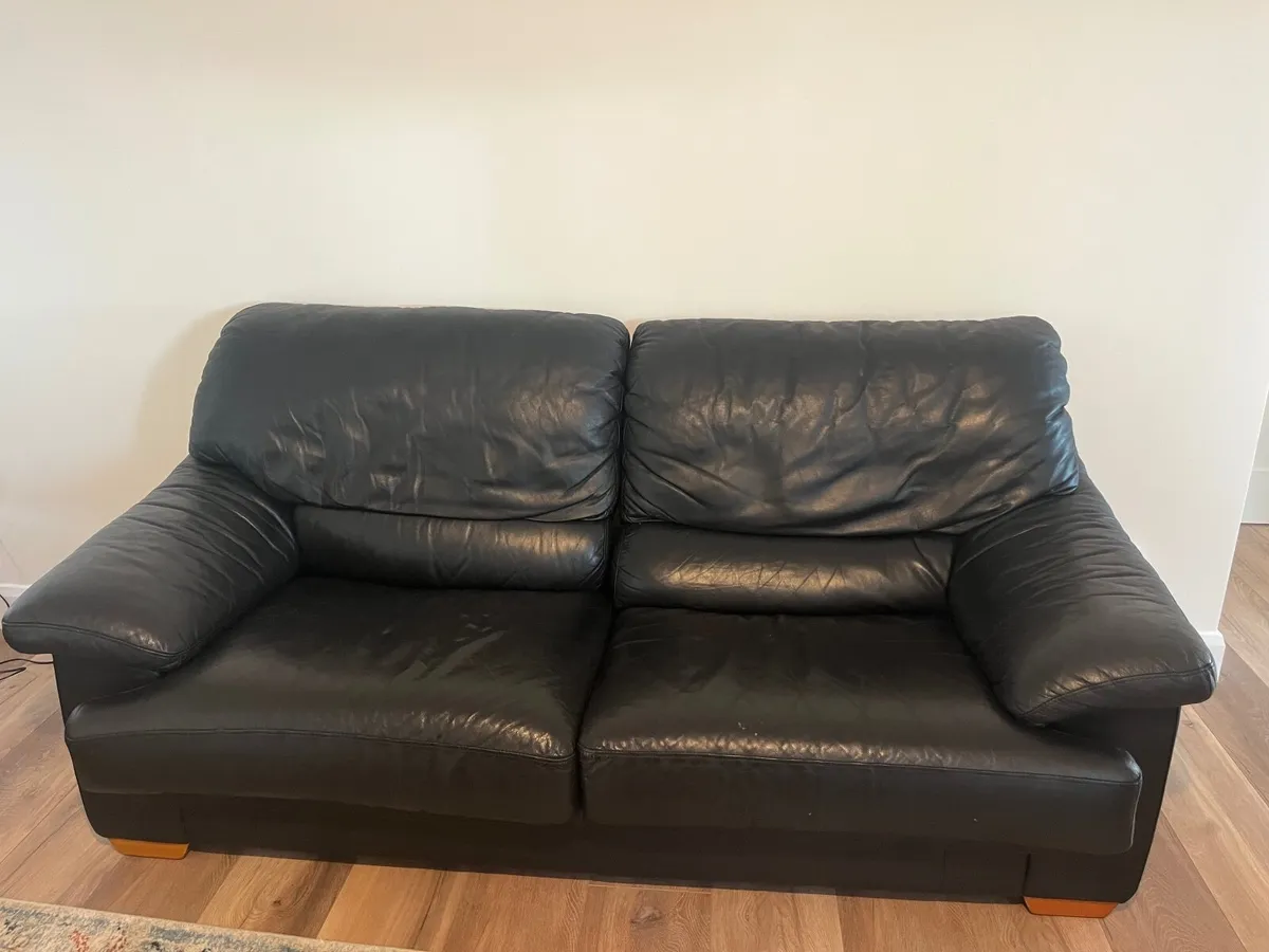 Black Leather Suite - Image 3