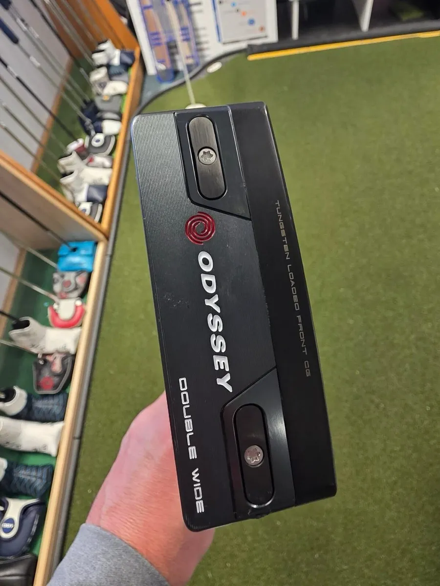 Odyssey Tri Hot Double Wide Putter - Image 1