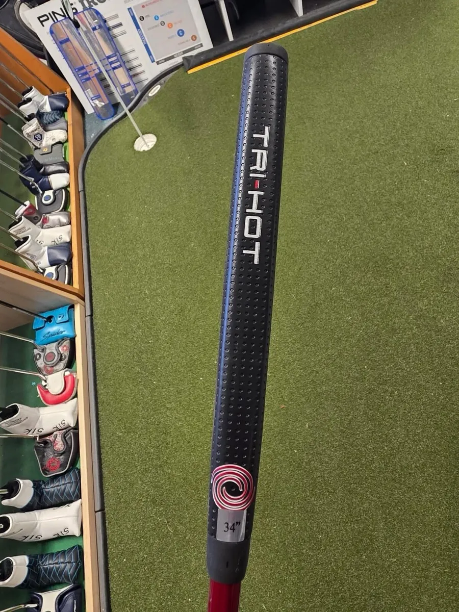 Odyssey Tri Hot Double Wide Putter - Image 4