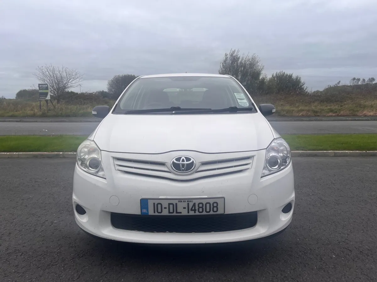 Toyota Auris NEW NCT 10/26 - Image 3