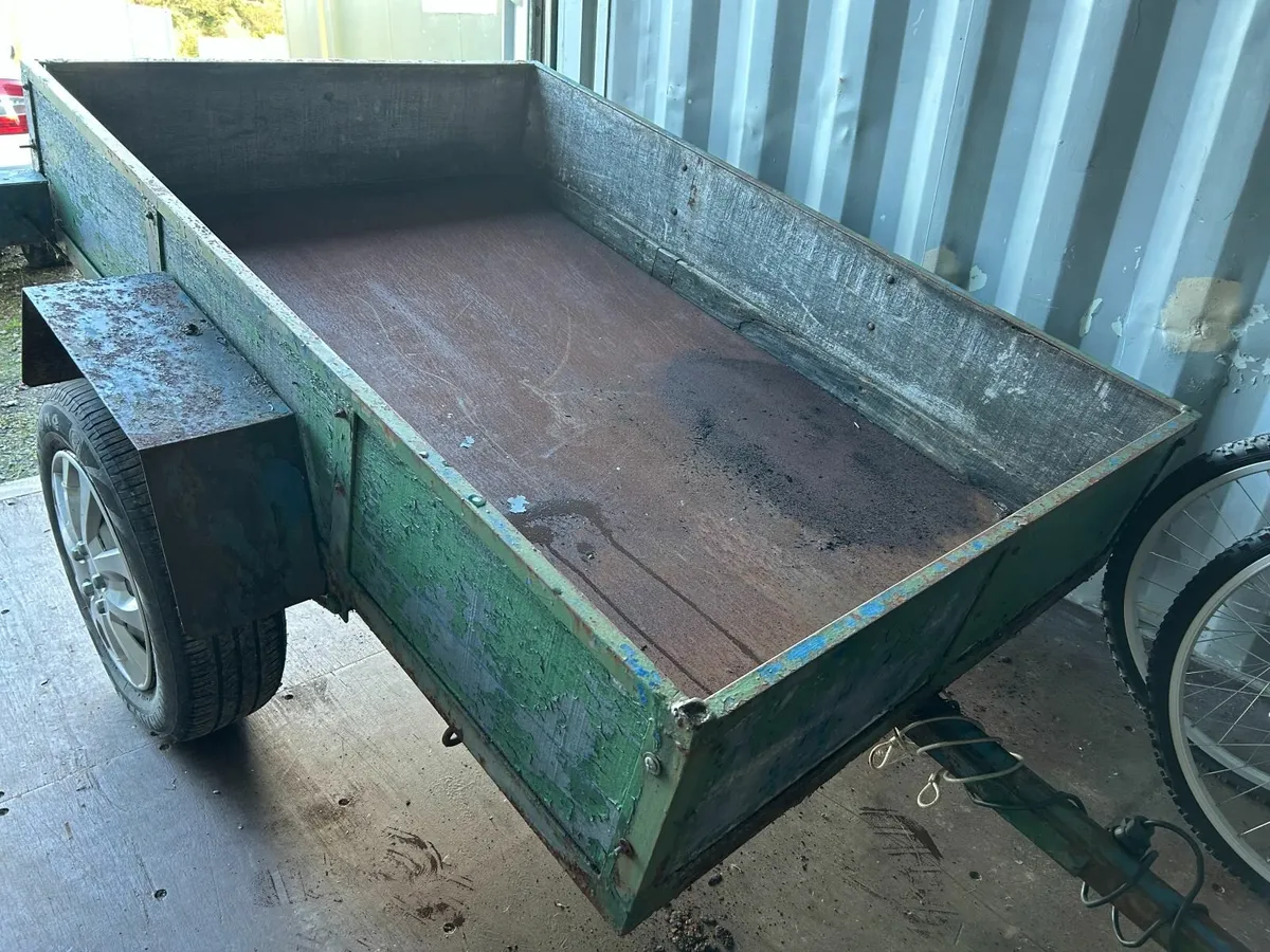 Trailer for sale. No reasonable offer refused