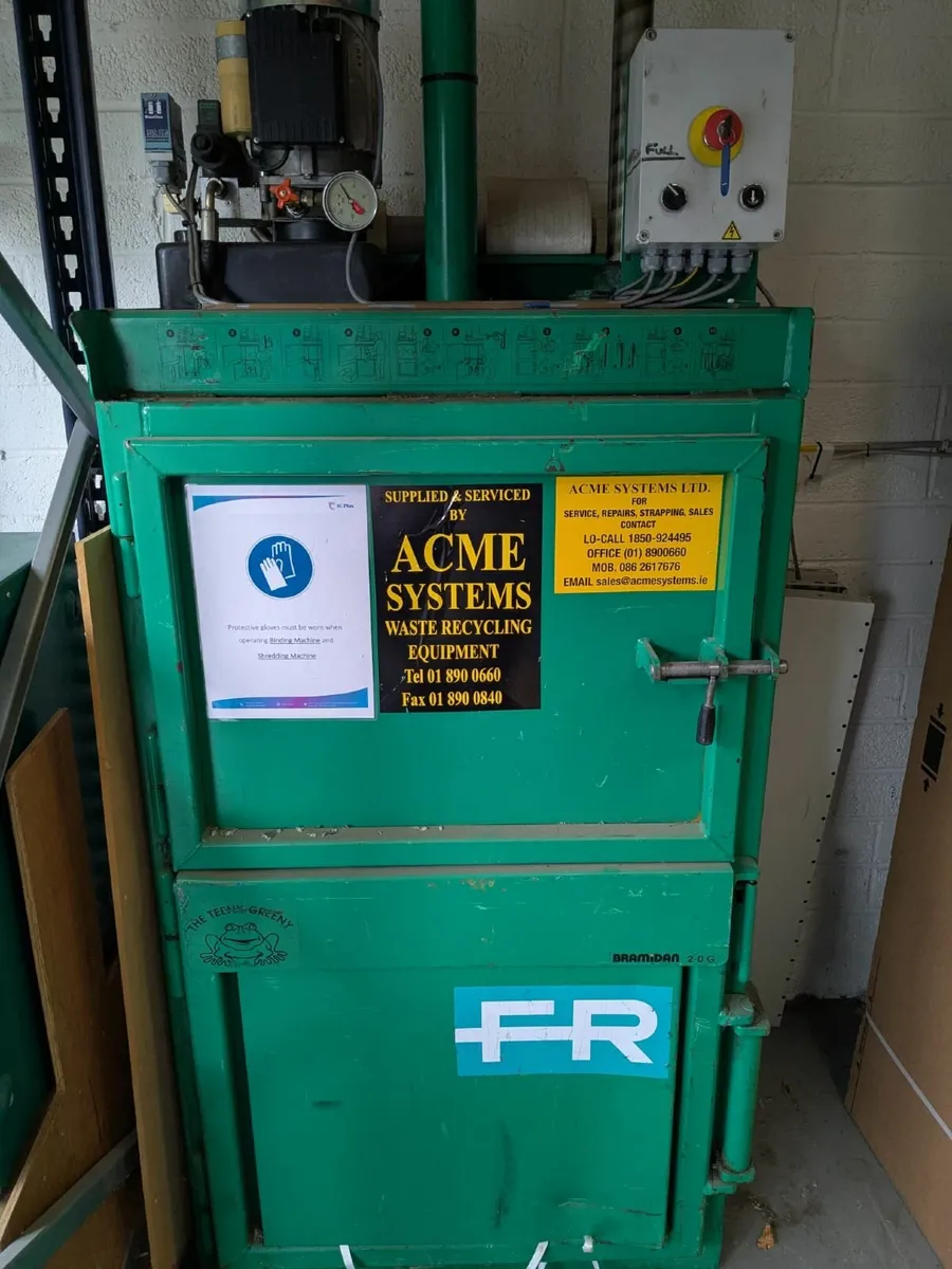 Cardboard Baler - Image 1