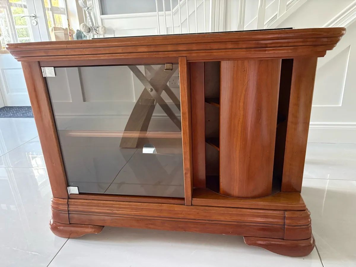 Italian Selva TV Unit - Image 1
