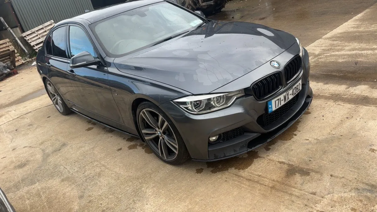 BMW 320d - Image 1